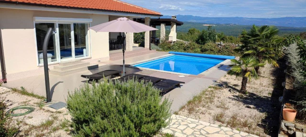 Villa Veglia Vrh  Buitenkant foto