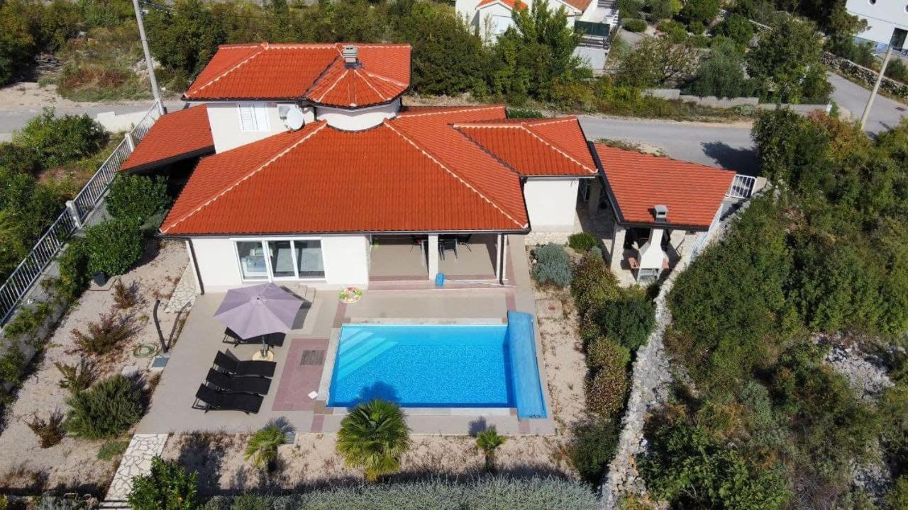 Villa Veglia Vrh  Buitenkant foto